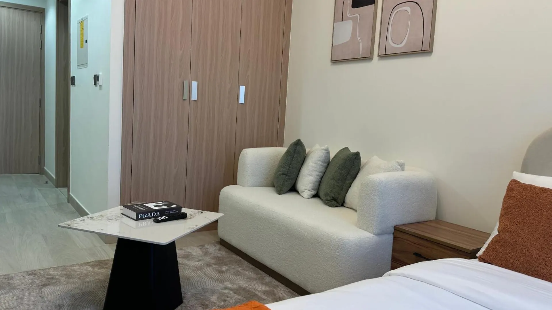 Ashri Hh, Studio In Riviera Dubai 0*,