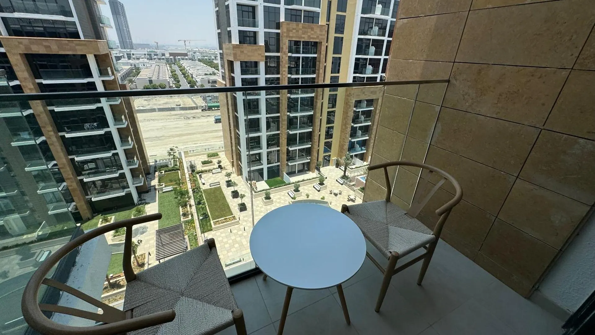 Ashri Hh, Studio In Riviera Dubai Apartment